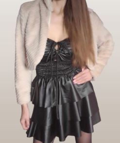 Светло бежово пухкаво яке